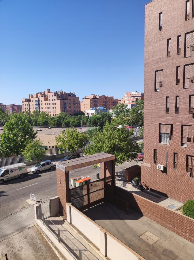 Arte Ruprestre Hotel Madrid Buitenkant foto