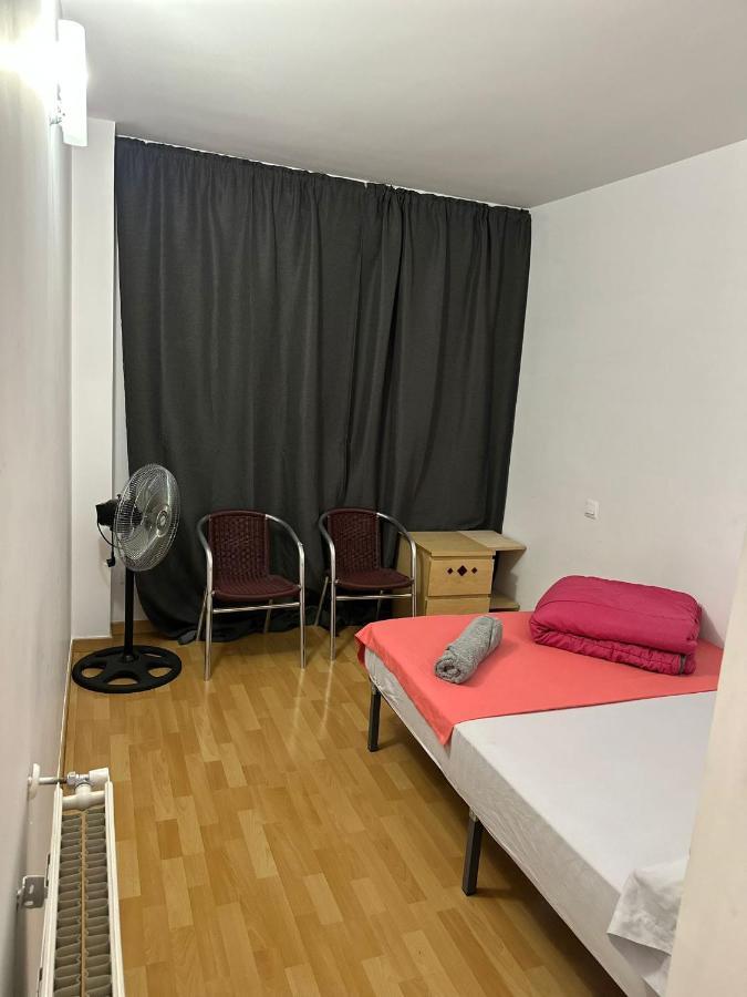 Arte Ruprestre Hotel Madrid Buitenkant foto